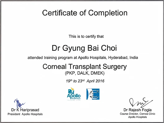 Director Choi — surgical training at Apollo Hospitals, India, supervised by Dr. Rajesh Fogla